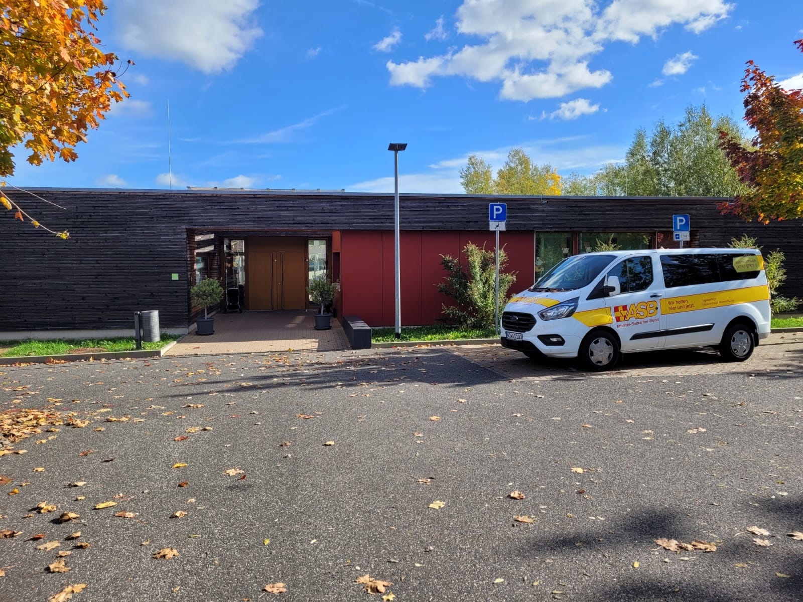 ASB Auto vor déiner Kita