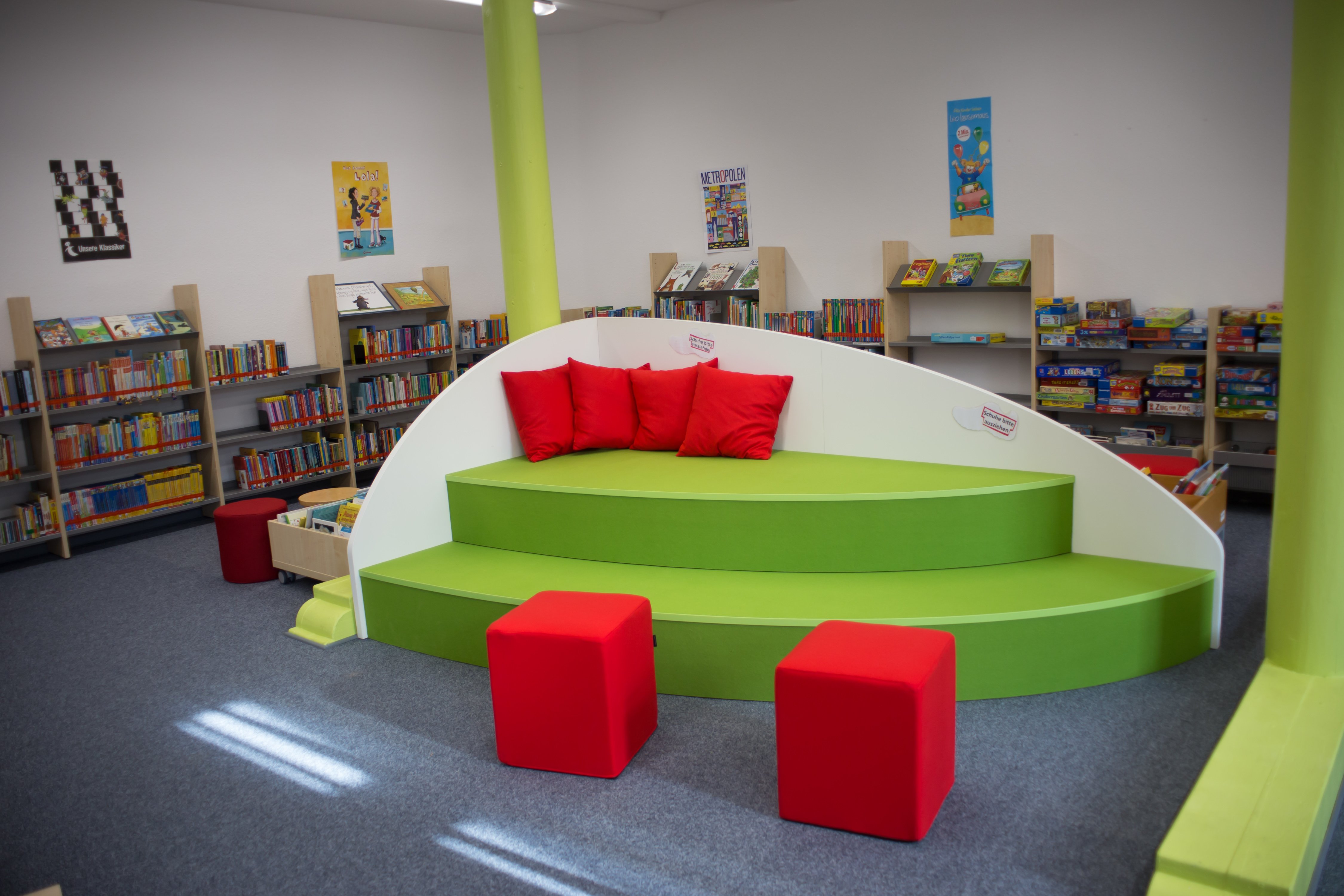 Sitzgelegenheit in der Bücherei