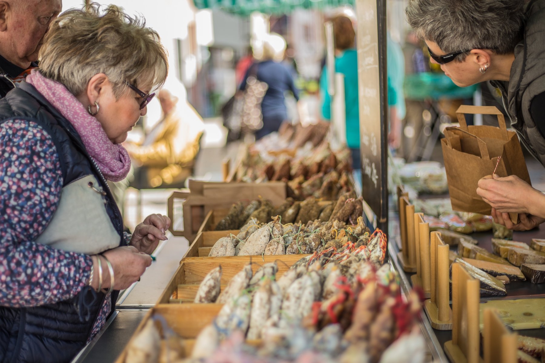 Alzeyer Wochenmarkt Wurstwaren