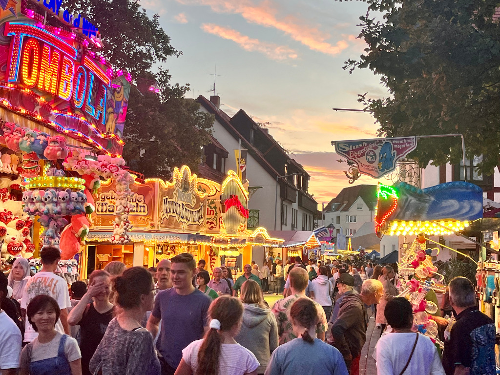 Viele besucher beim Alzeyer Winzerfest