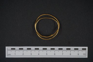 Golderner Armreif