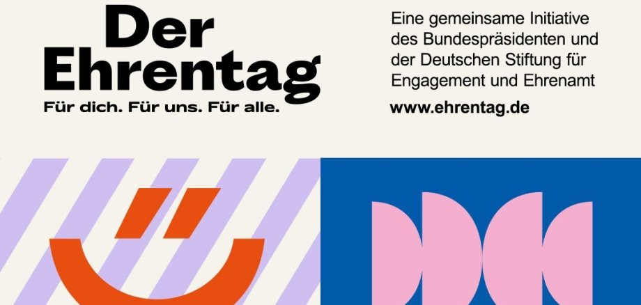 Ein bunter Flyer für den Ehrenamtstag mit der Aufschrift "Wir sind dabei", mit einem orangenen Smiley darauf.