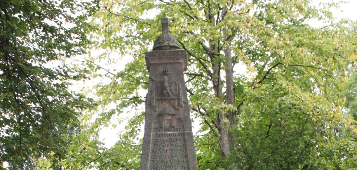 Veteranenstein Hauptfriedhof Alzey