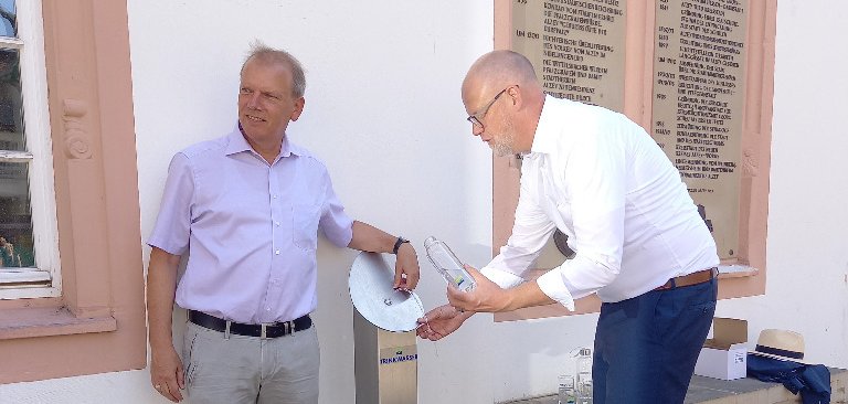 Der neue Trinkwasserspender am Fischmarkt