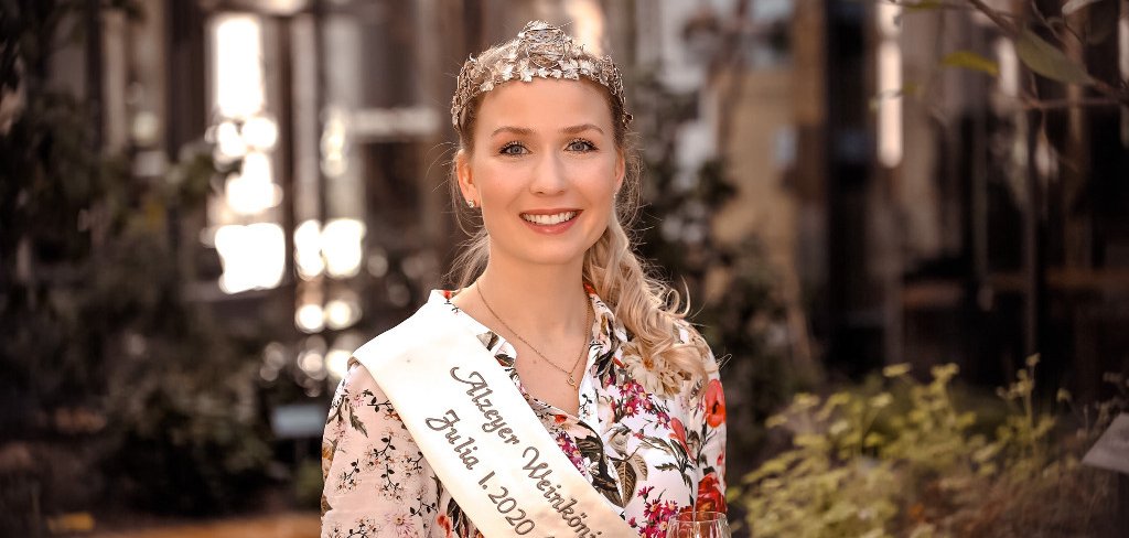 Alzeyer Weinkönigin Julia I.