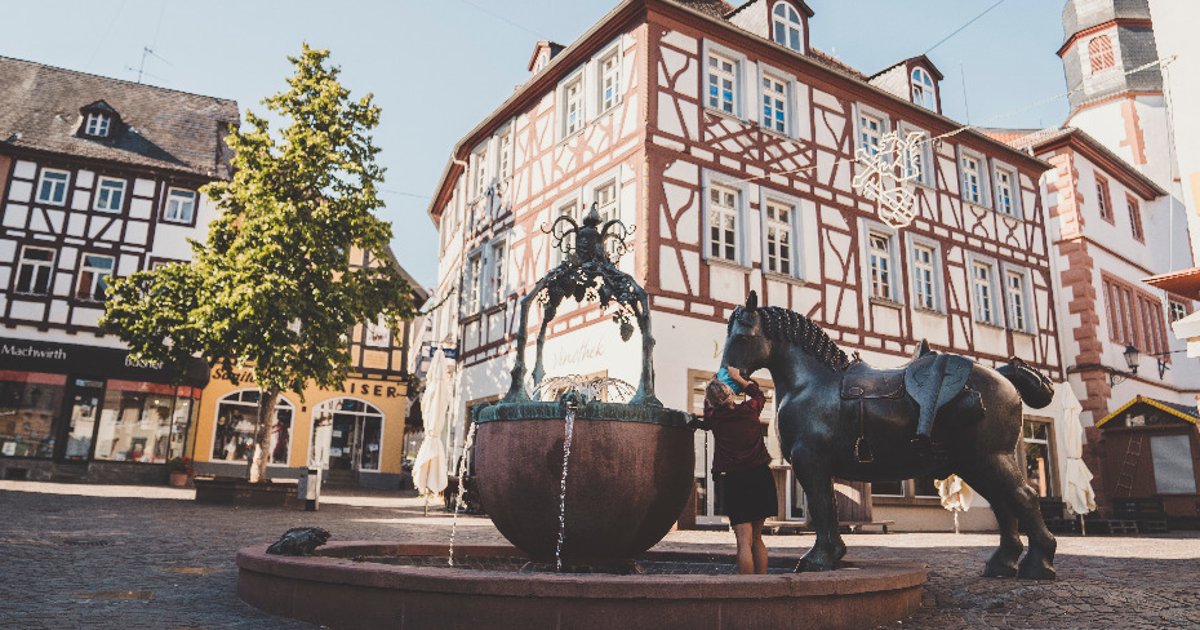 Mit Innenstadtbeirat zur Zukunftsstadt Alzey Runder Tisch macht sich