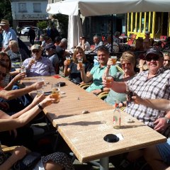 Gruppenfoto in Josselin