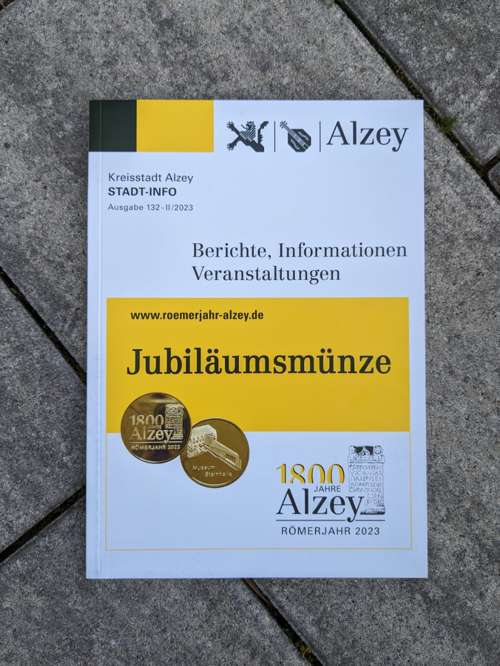 Ein Exemplar einer Stadt-Info Ausgabe