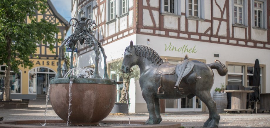 Brunnen auf dem Rossmarkt