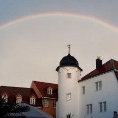 Ein Regenbogen über dem Alzeyer Museum