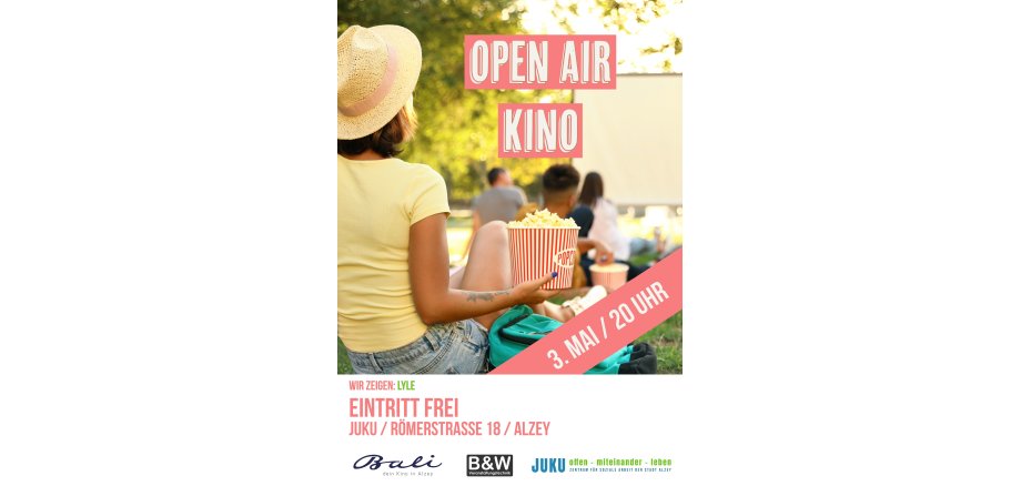 Plakat zum Open Air Kino Abend am JUKU