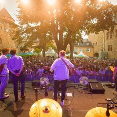 Band auf der Bühne