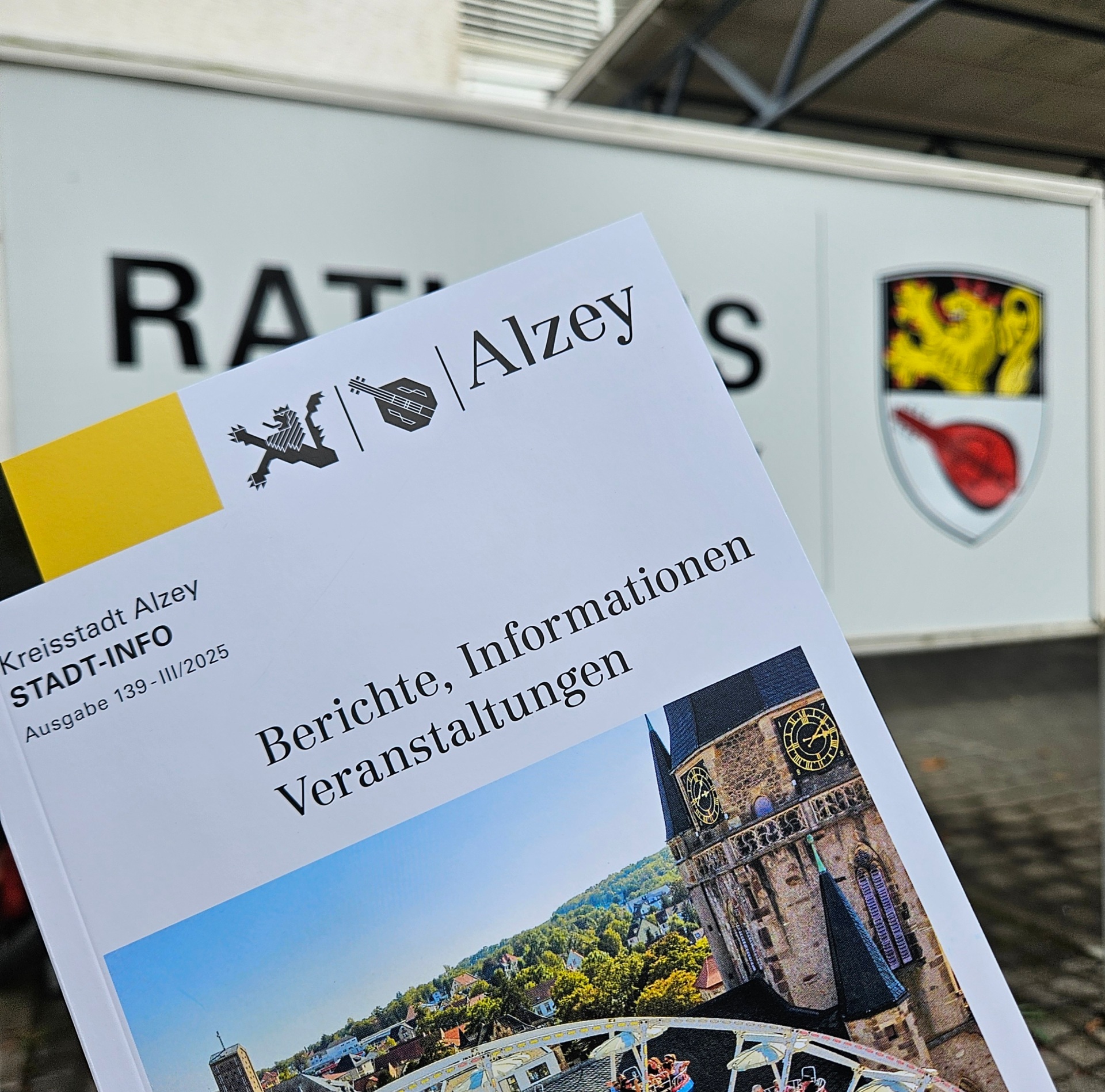 Die neue Stadt-INFO ist da!