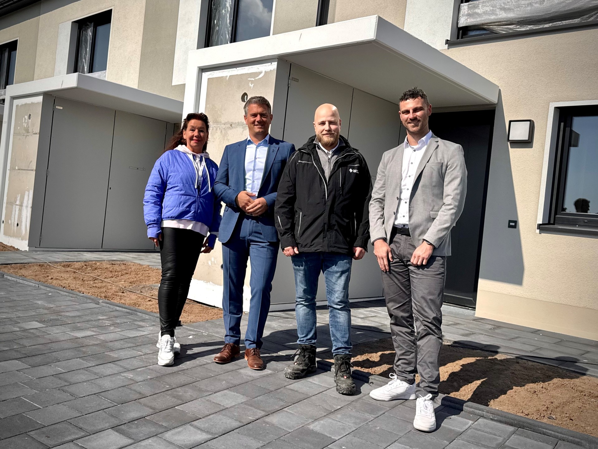 Rheinhaus, mit dem Bürgermeister