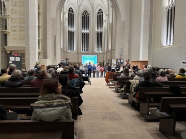 Kinderchor der Evangelischen Kirchengemeinde in der Nikolaikirche.