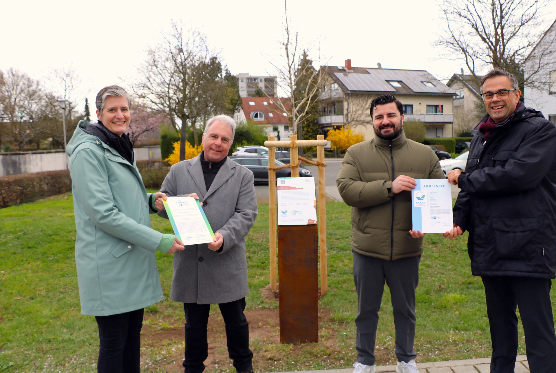 Die Mission Leben-Altenpflegeheime Haus Michael und Haus Tabea in Alzey erhalten Nachhaltigkeitssiegel EMAS und We Impact