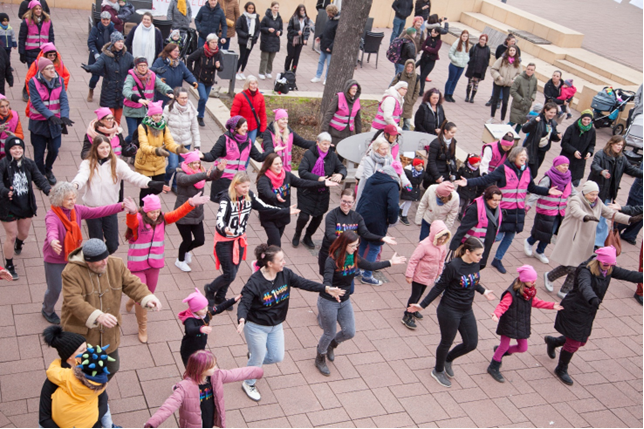 Ein Foto der Tanzdemo gegen Gewalt an Frauen