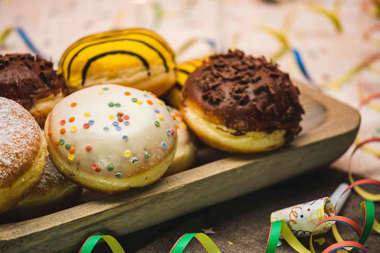 Kreppel in verschiedenen Varianten.